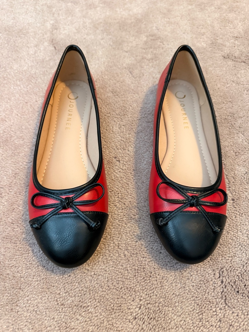 Journee Collection Red and Black Leather Ballet Flats size 7.5